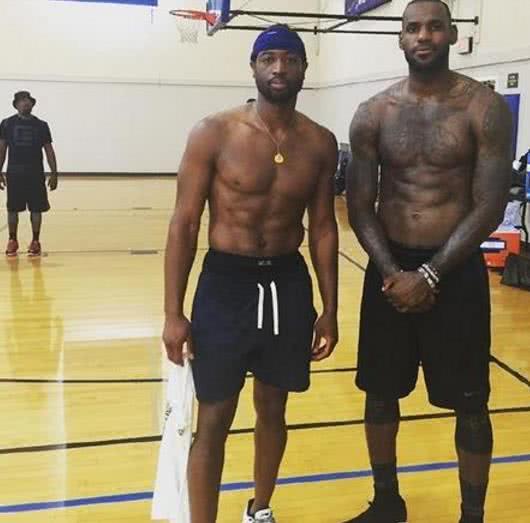 然而正如莫 然而正如莫