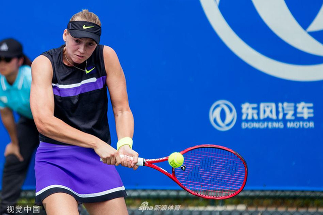 依然展现了 依然展现了